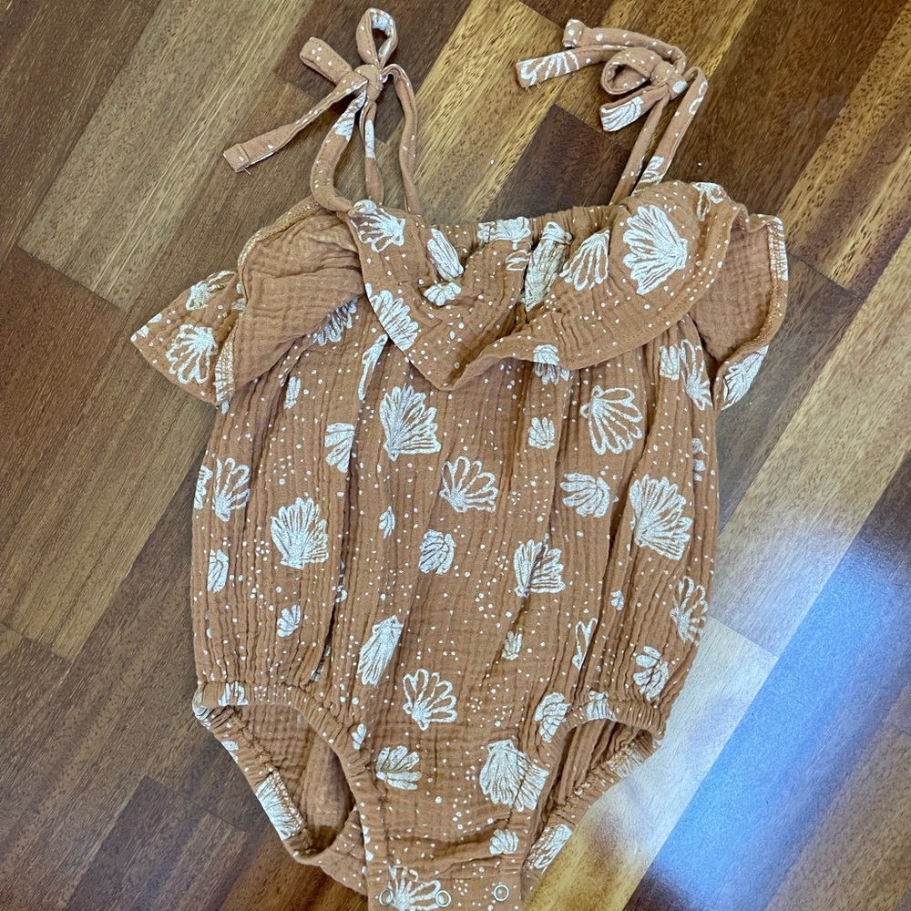 Wild Wawa shell bubble